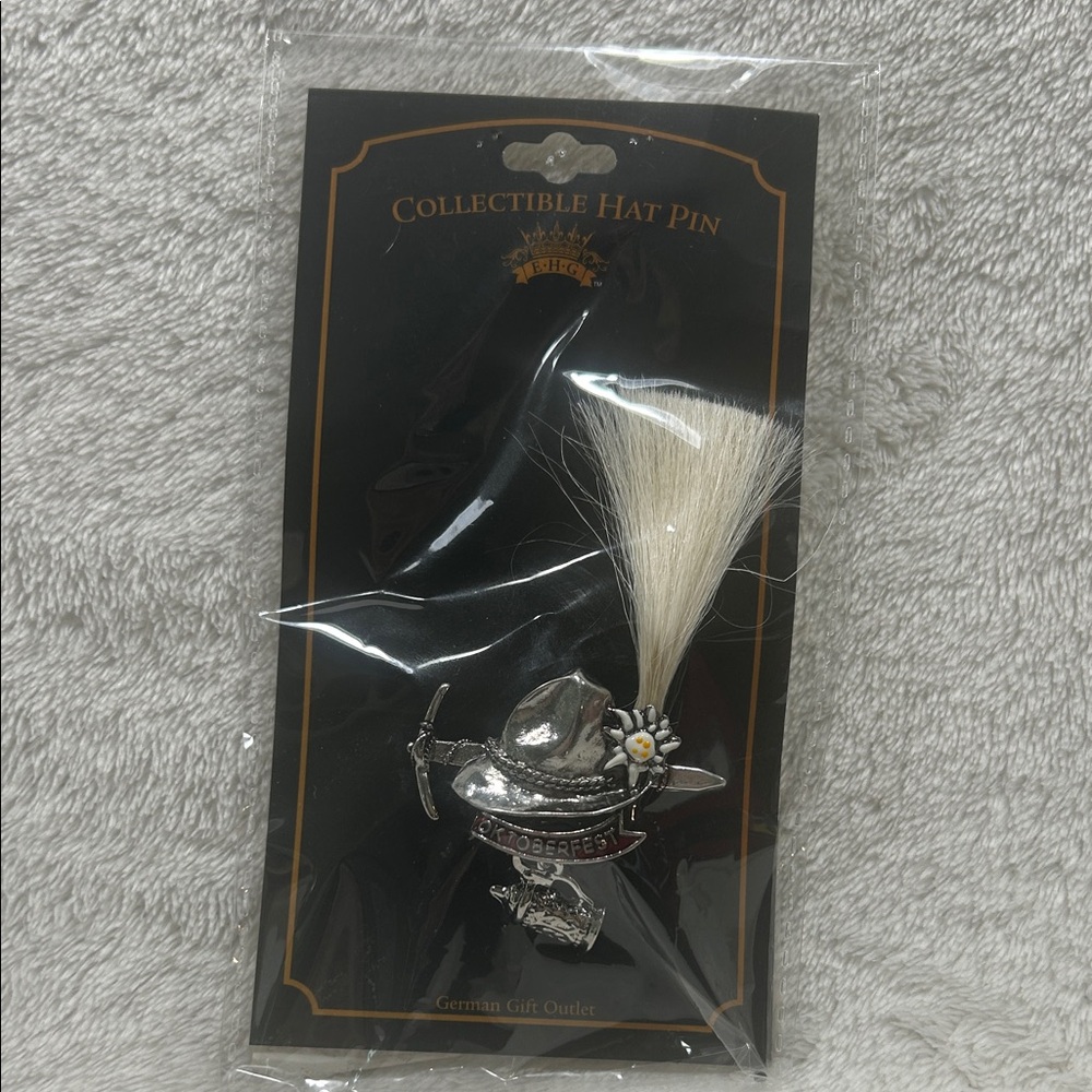 Silver Collectible Hat Pin by Erge